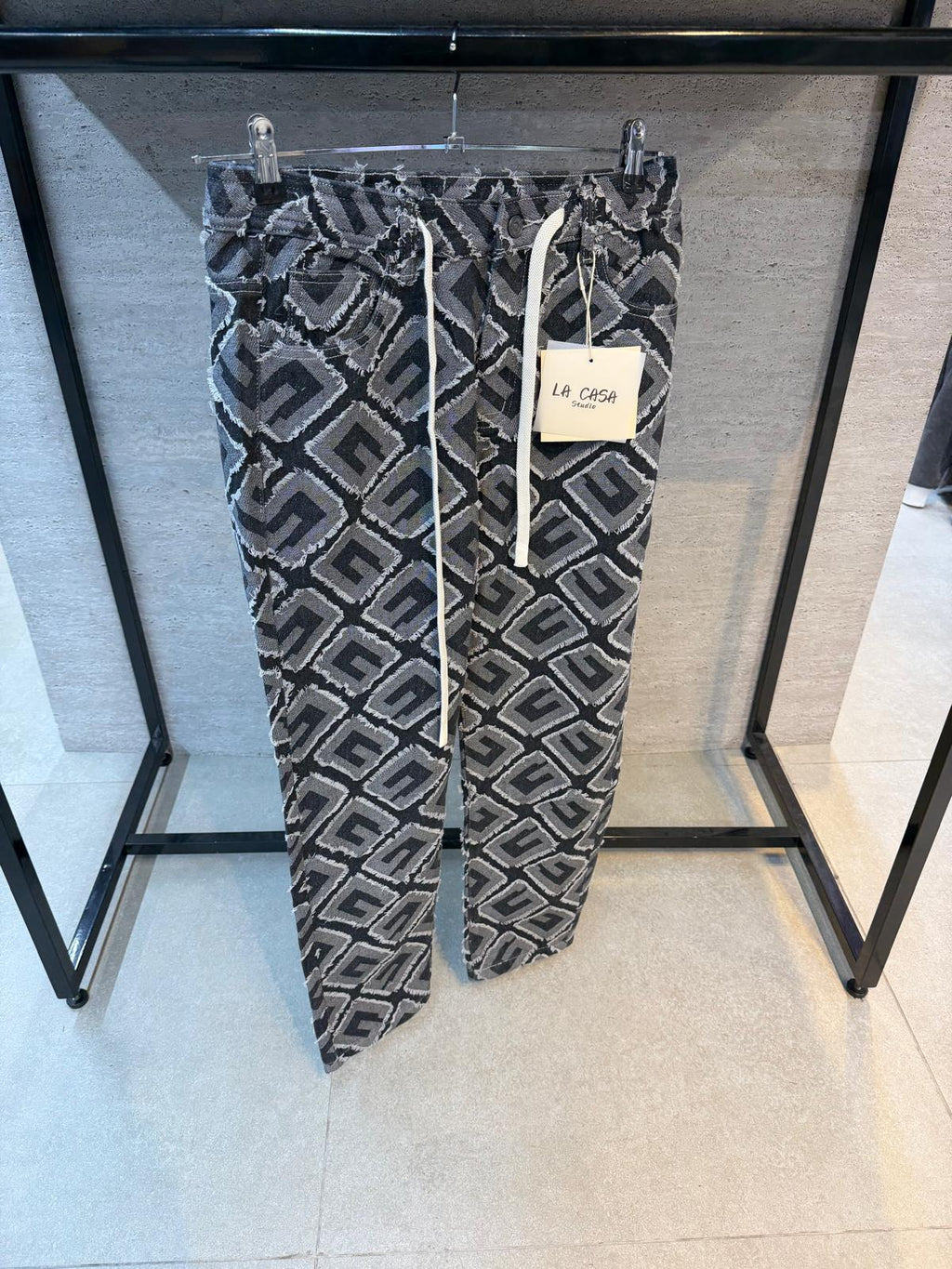 LA CASA – Black Style Pants