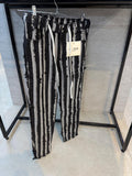 LA CASA – Black Style Pants