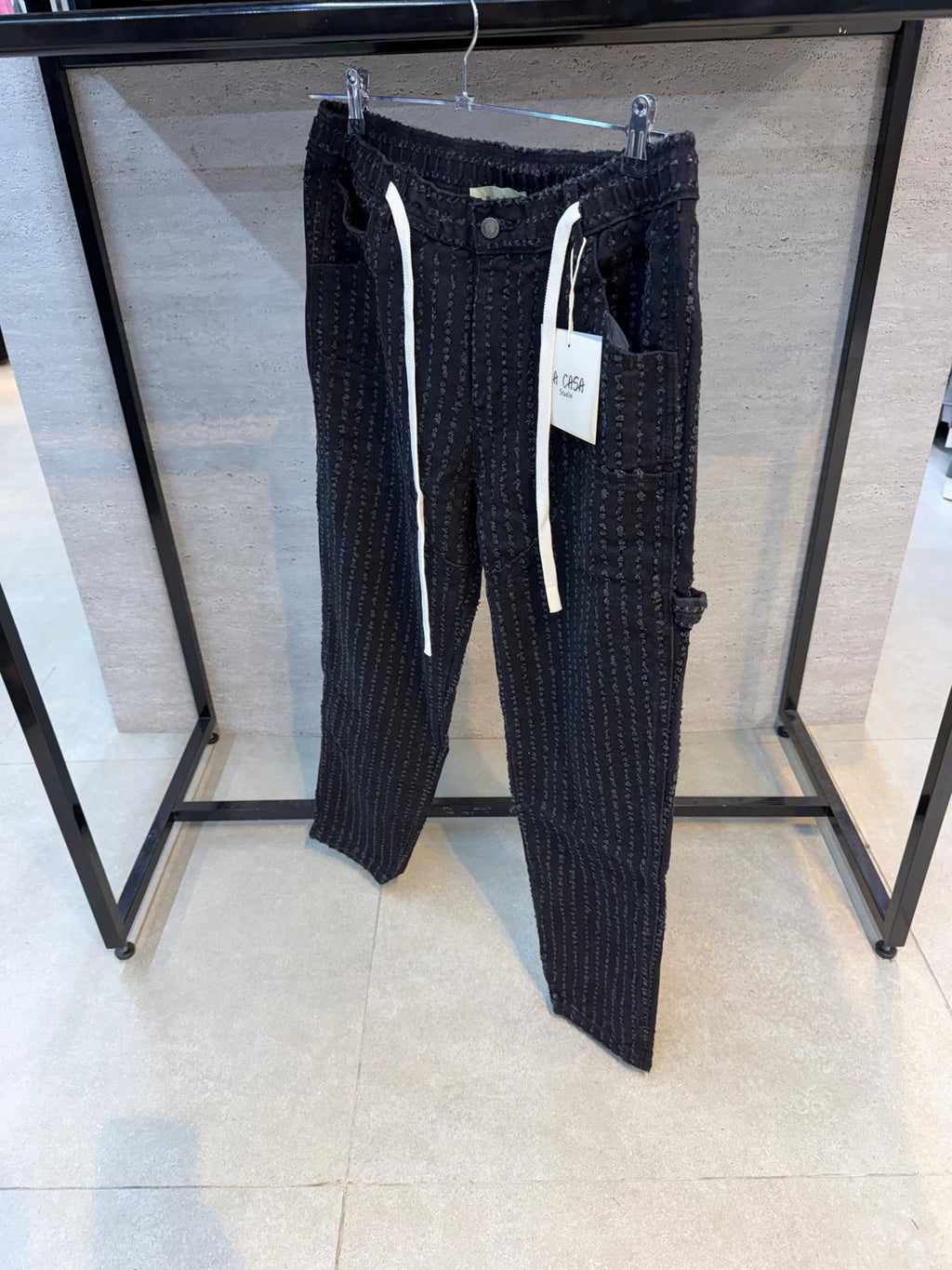 LA CASA – Black Style