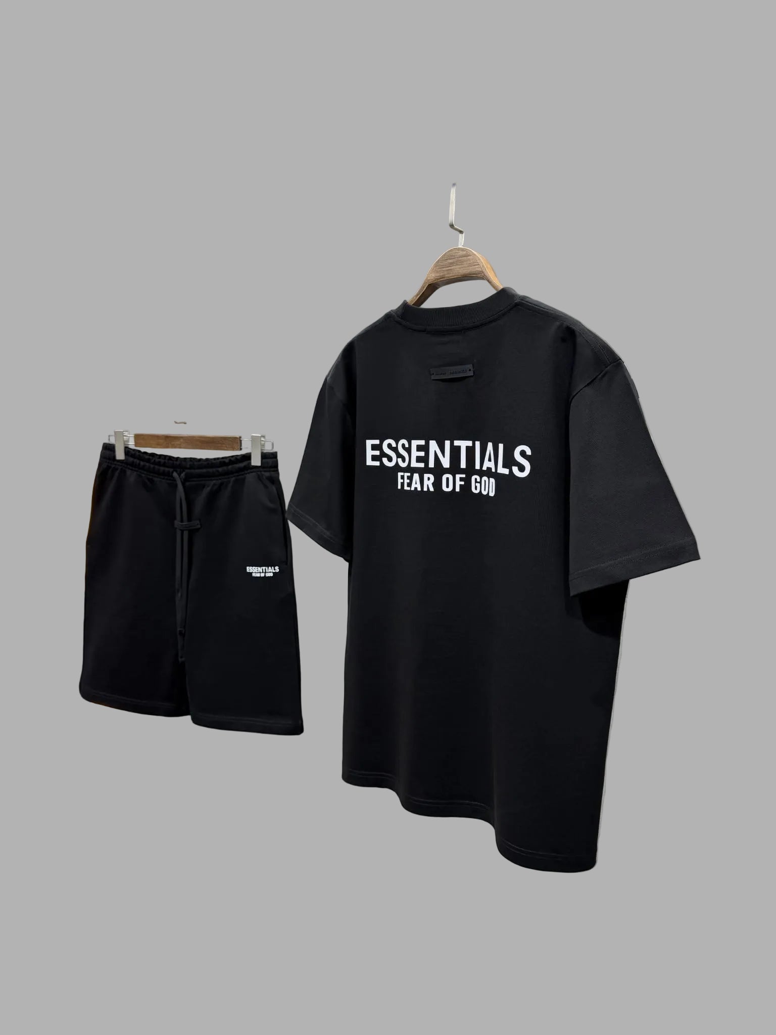 ESSENTILALS חליפת קיץ לגבר