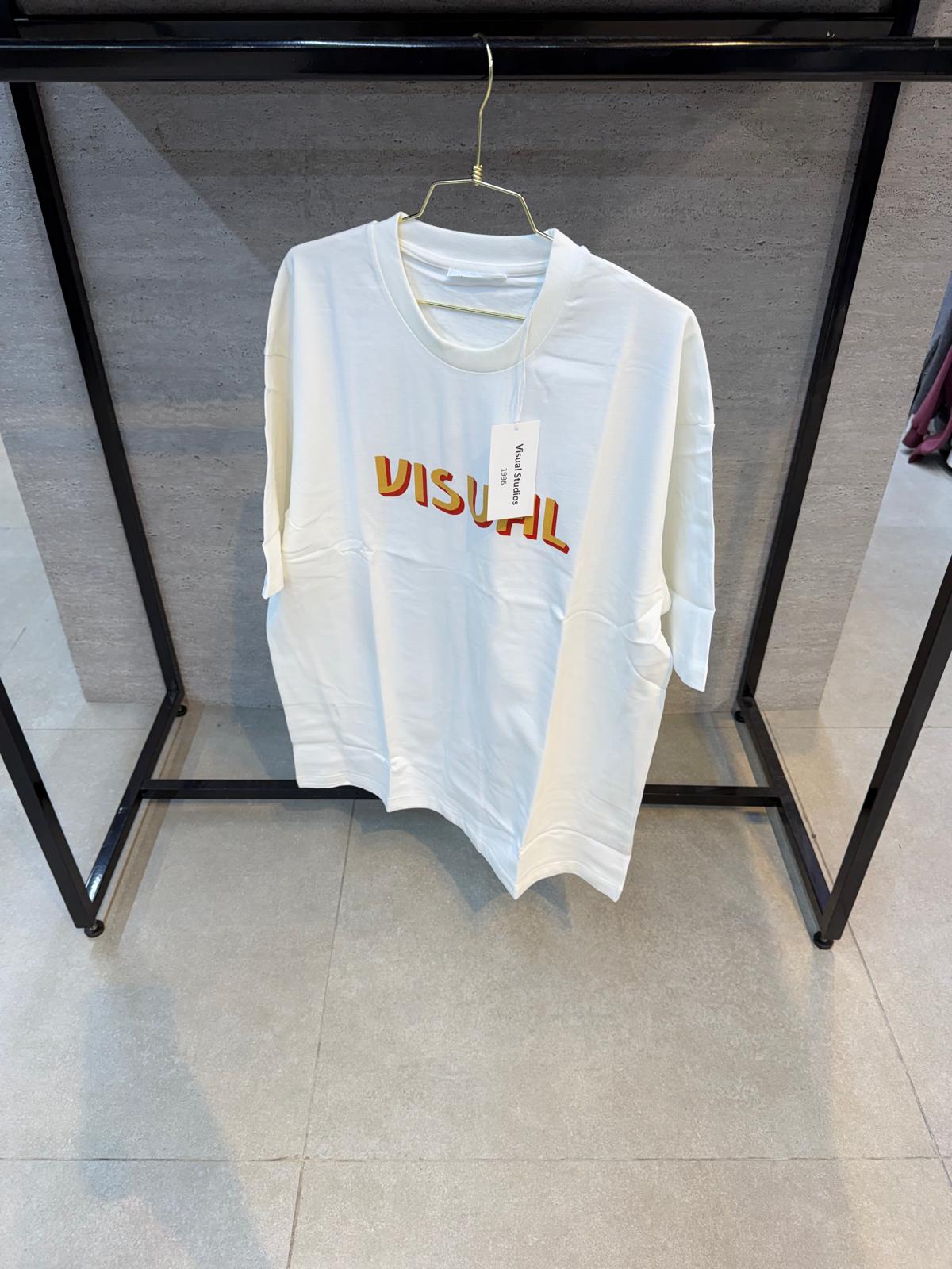 visual class Style T-Shirt