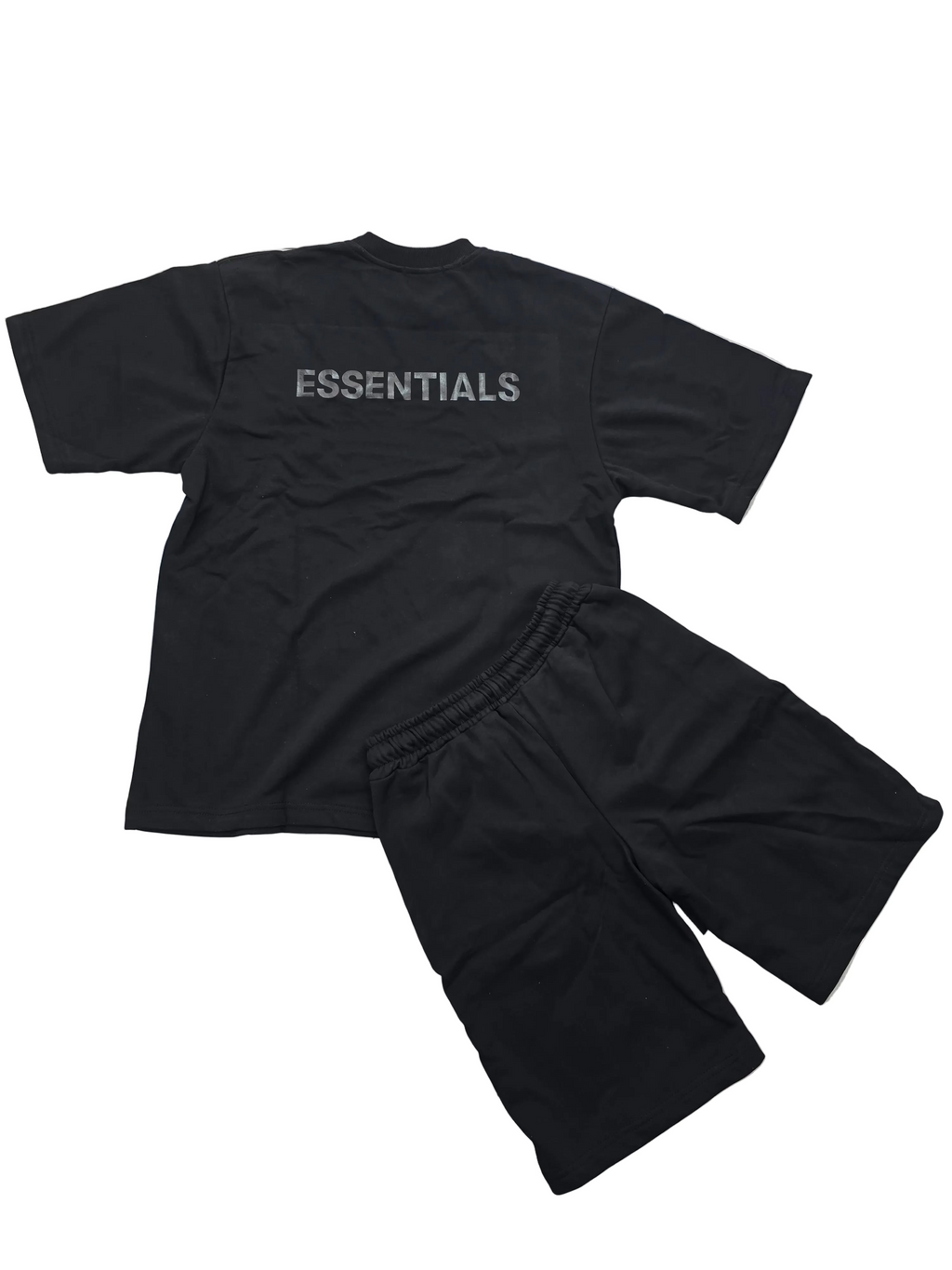 חליפת קיץ לגבר-ESSENTILALS
