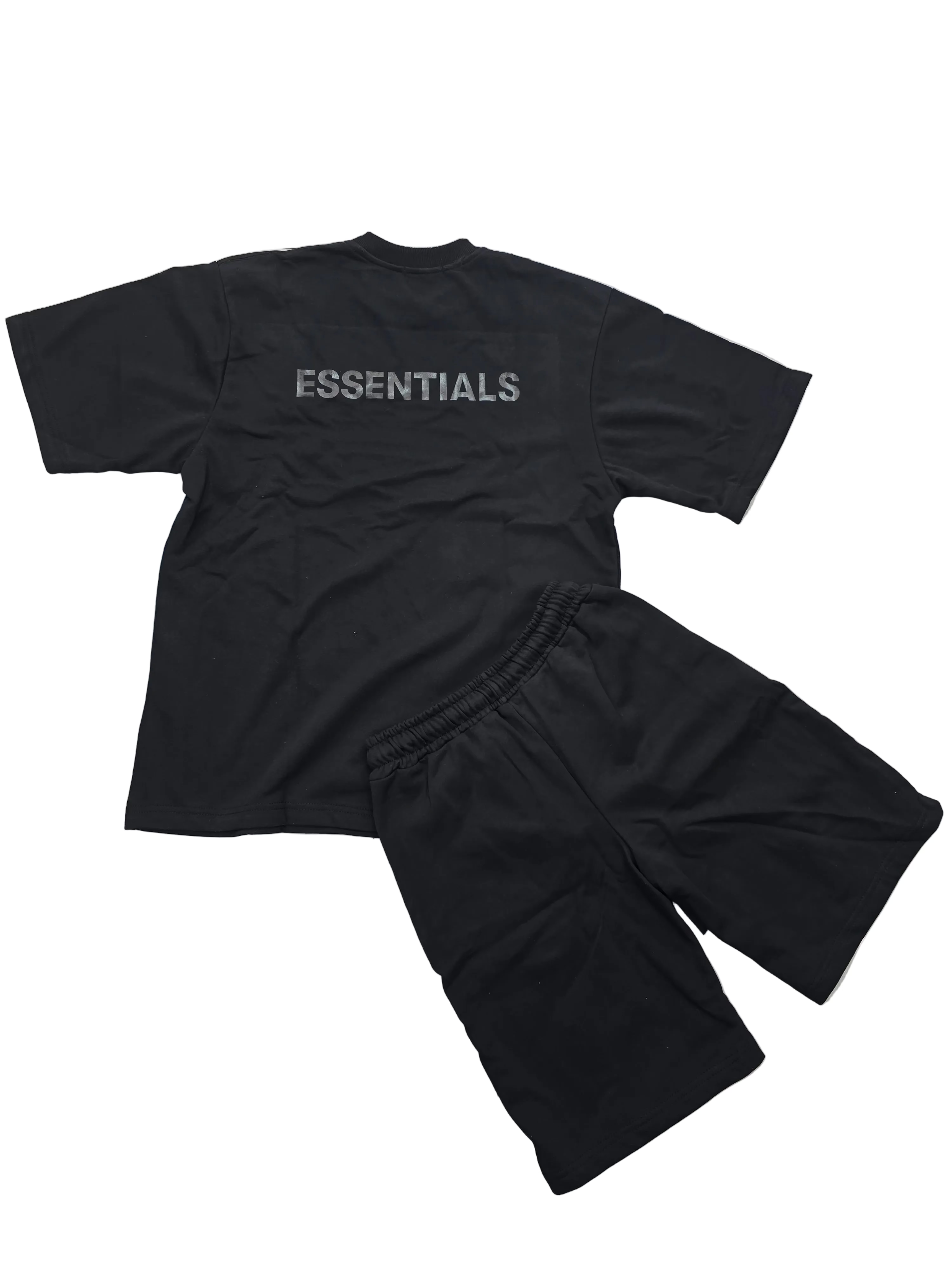 חליפת קיץ לגבר-ESSENTILALS